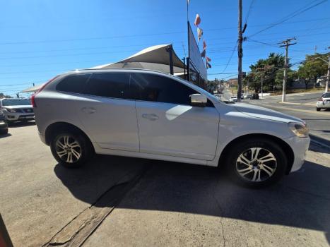 VOLVO XC60 2.0 4P COMFORT T5 TURBO AUTOMTICO, Foto 9