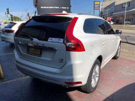 VOLVO XC60 2.0 4P DYNAMIC T5 TURBO AUTOMTICO, Foto 6