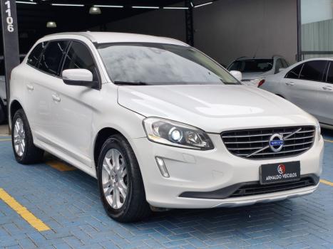 VOLVO XC60 2.0 4P DYNAMIC T5 TURBO AUTOMTICO, Foto 3