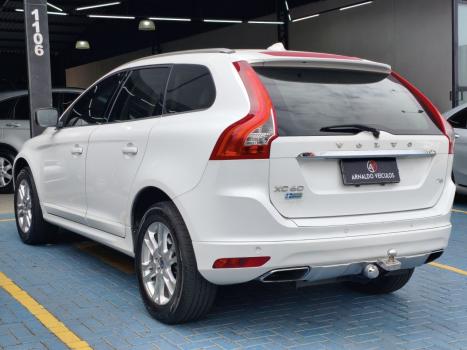 VOLVO XC60 2.0 4P DYNAMIC T5 TURBO AUTOMTICO, Foto 6