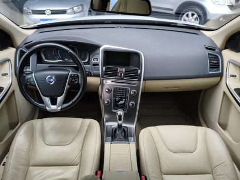VOLVO XC60 2.0 4P DYNAMIC T5 TURBO AUTOMTICO, Foto 8