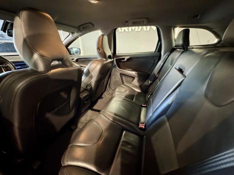 VOLVO XC60 2.0 4P DYNAMIC T5 TURBO AUTOMTICO, Foto 7