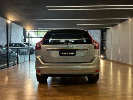 VOLVO XC60 2.0 4P T5 R DESIGN TURBO AUTOMTICO, Foto 10