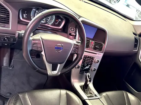 VOLVO XC60 , Foto 6