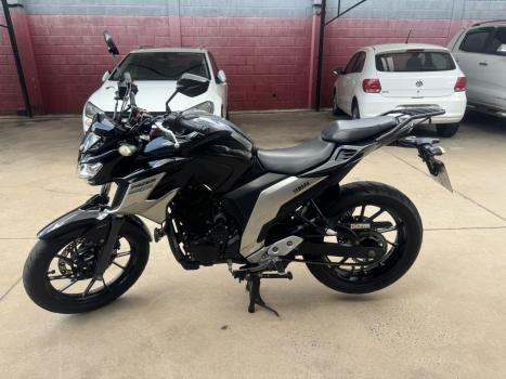 YAMAHA FZ 25 250 Fazer Flex , Foto 2