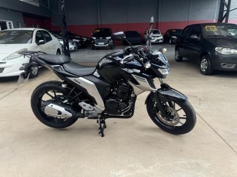 YAMAHA FZ 25 250 Fazer Flex , Foto 3