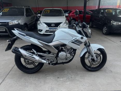 YAMAHA YS Fazer 250 LIMITED EDITION, Foto 1