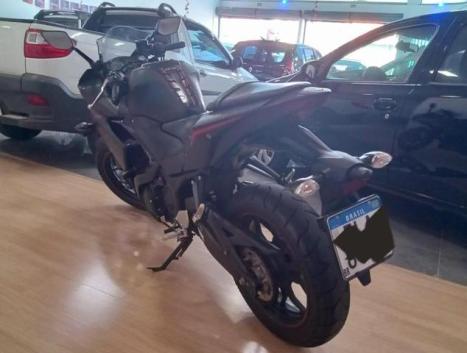 YAMAHA YZF R3 320 ABS, Foto 3