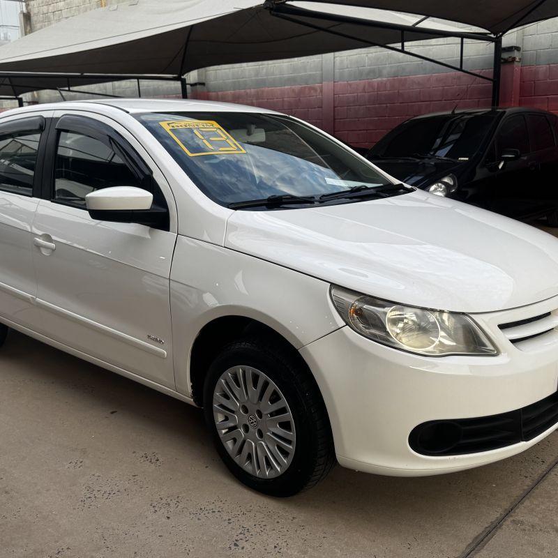 Comprar Sedan Volkswagen Voyage 1.6 4P Trend Flex Branco 2013 em ...
