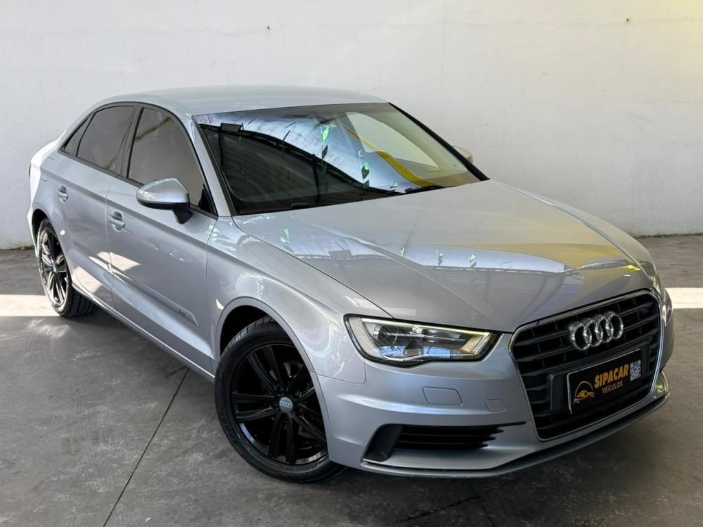 AUDI A3 Sedan