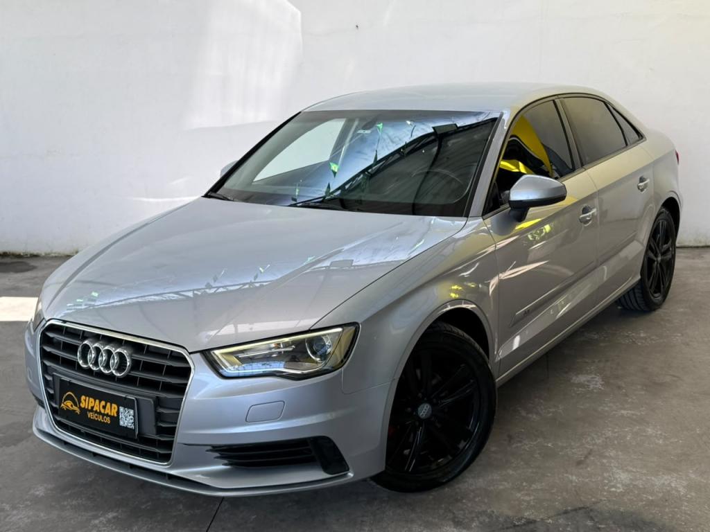 AUDI A3 Sedan - Foto