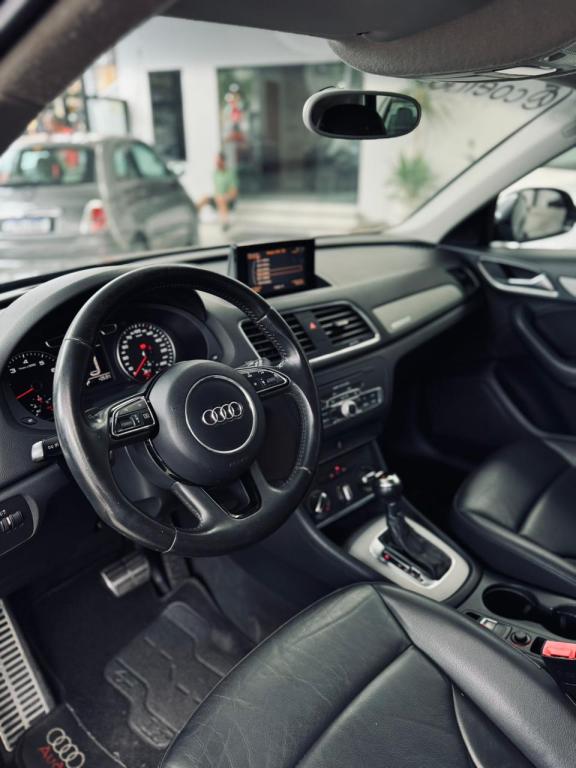AUDI Q3 - Foto