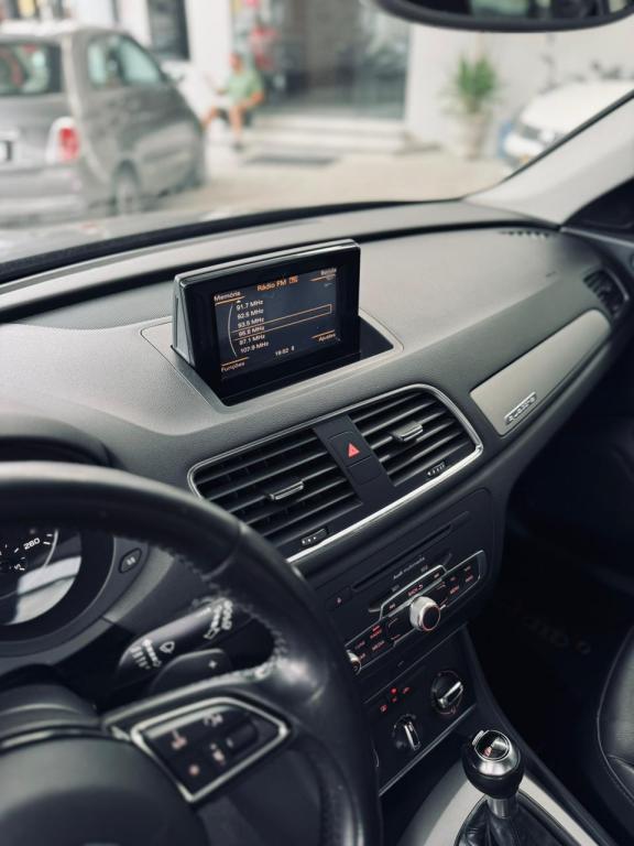 AUDI Q3 - Foto