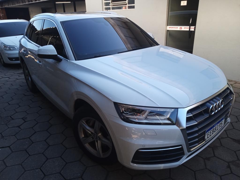 AUDI Q5 - Foto