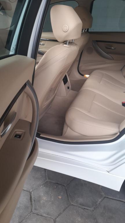 BMW 320I - Foto