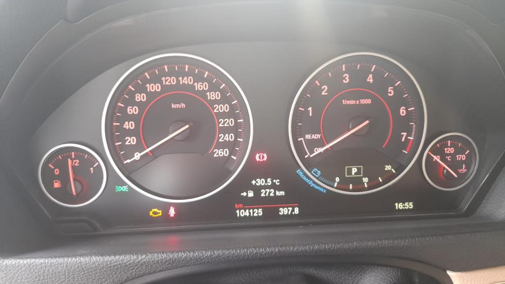 BMW 320I - Foto