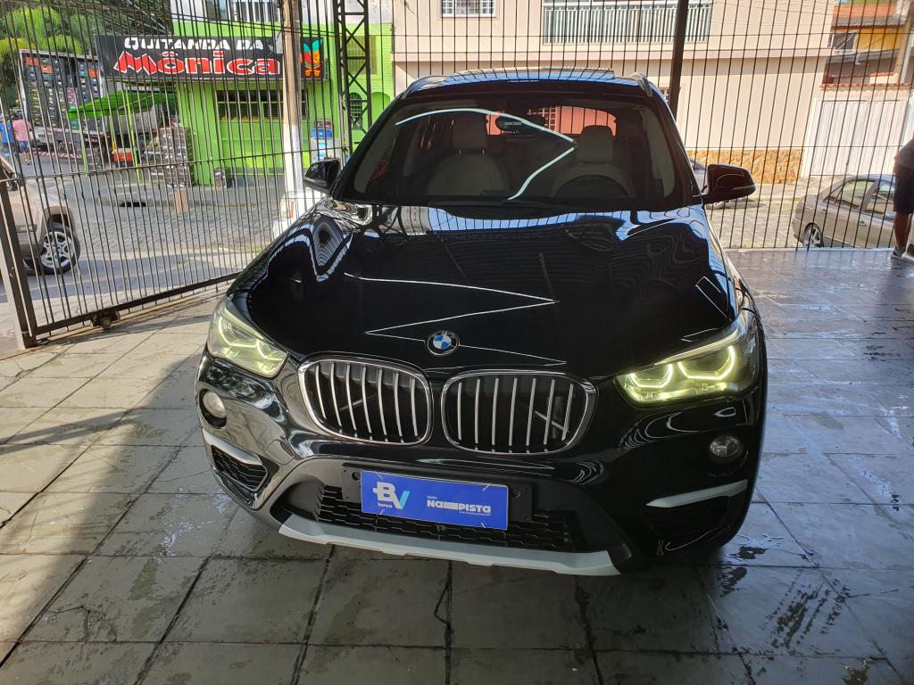 BMW X1 - Foto