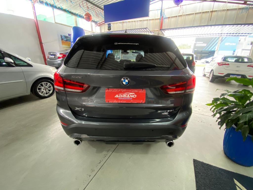 BMW X1 - Foto