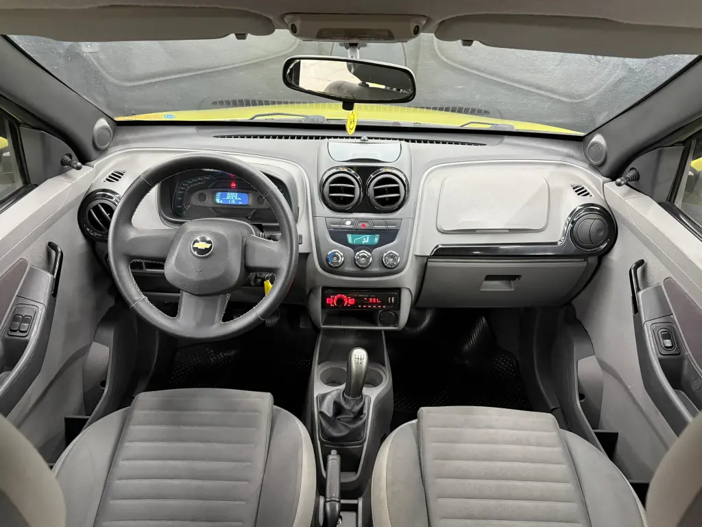 CHEVROLET Agile - Foto