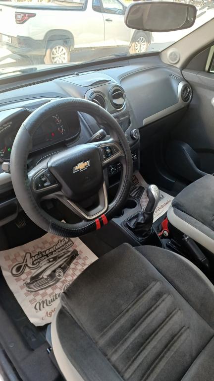 CHEVROLET Agile - Foto