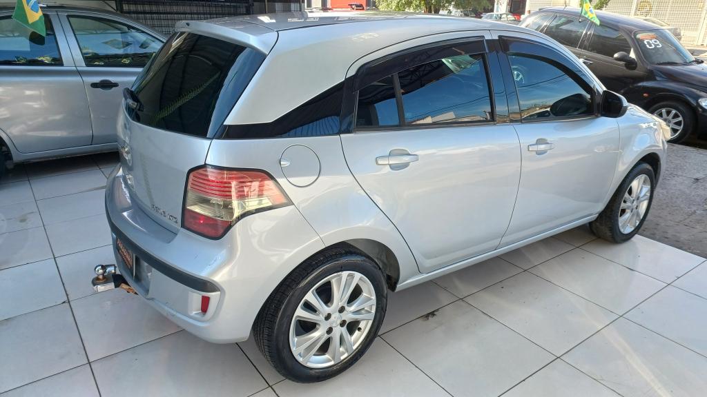 CHEVROLET Agile - Foto