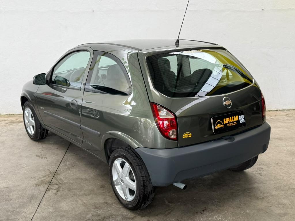 CHEVROLET Celta - Foto