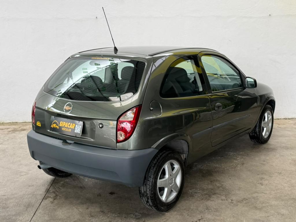 CHEVROLET Celta - Foto