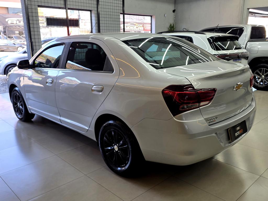 CHEVROLET Cobalt - Foto
