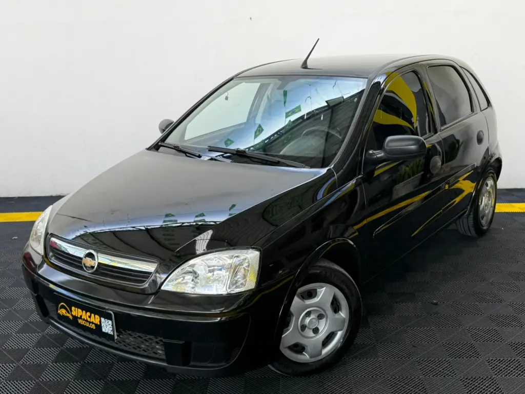 CHEVROLET Corsa Hatch - Foto