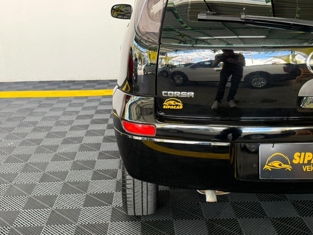 CHEVROLET Corsa Hatch - Foto