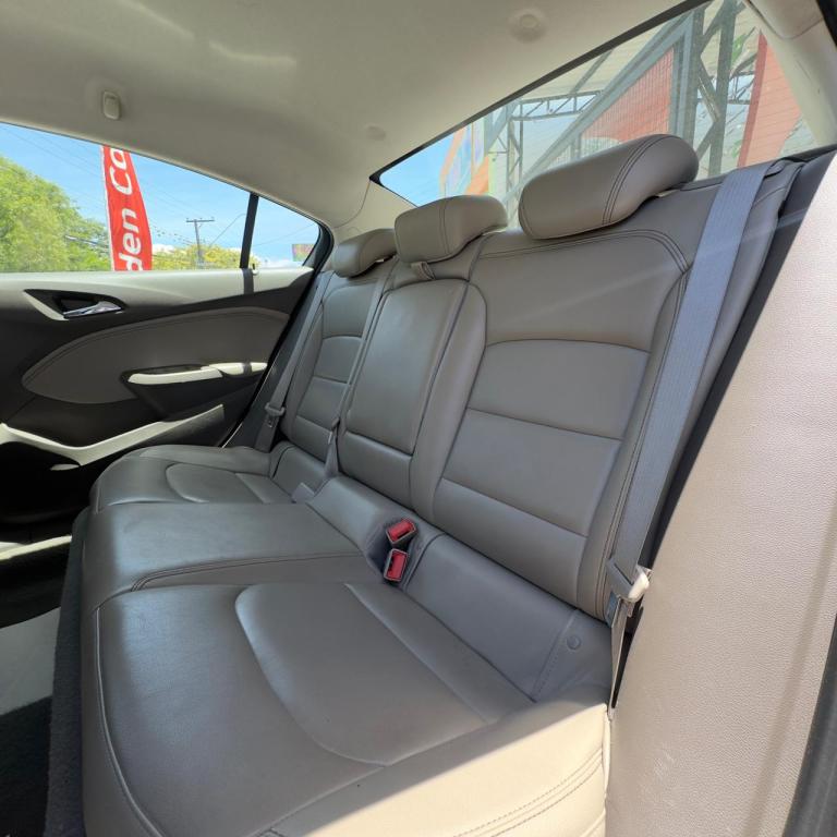 CHEVROLET Cruze Sedan - Foto