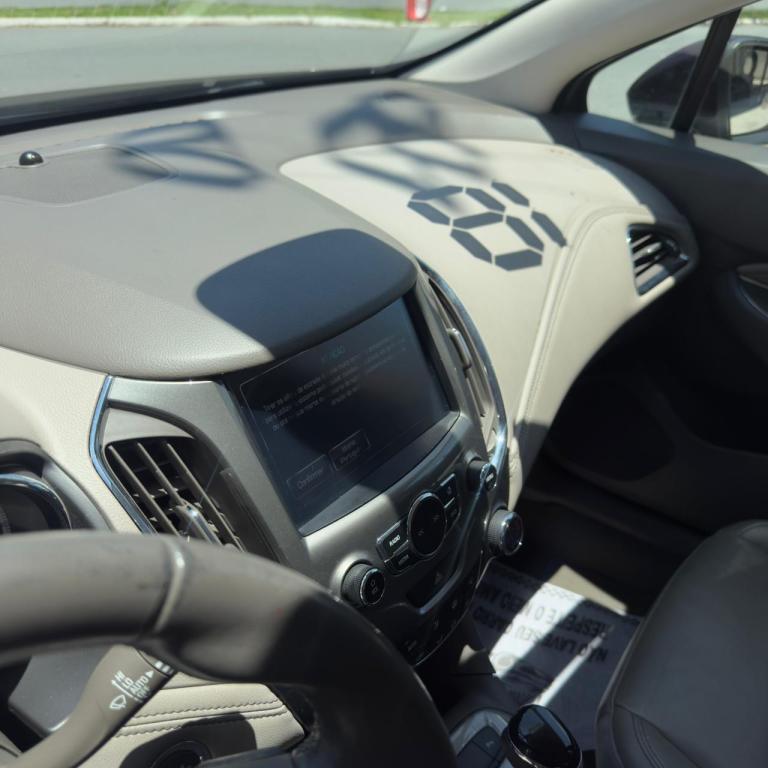 CHEVROLET Cruze Sedan - Foto