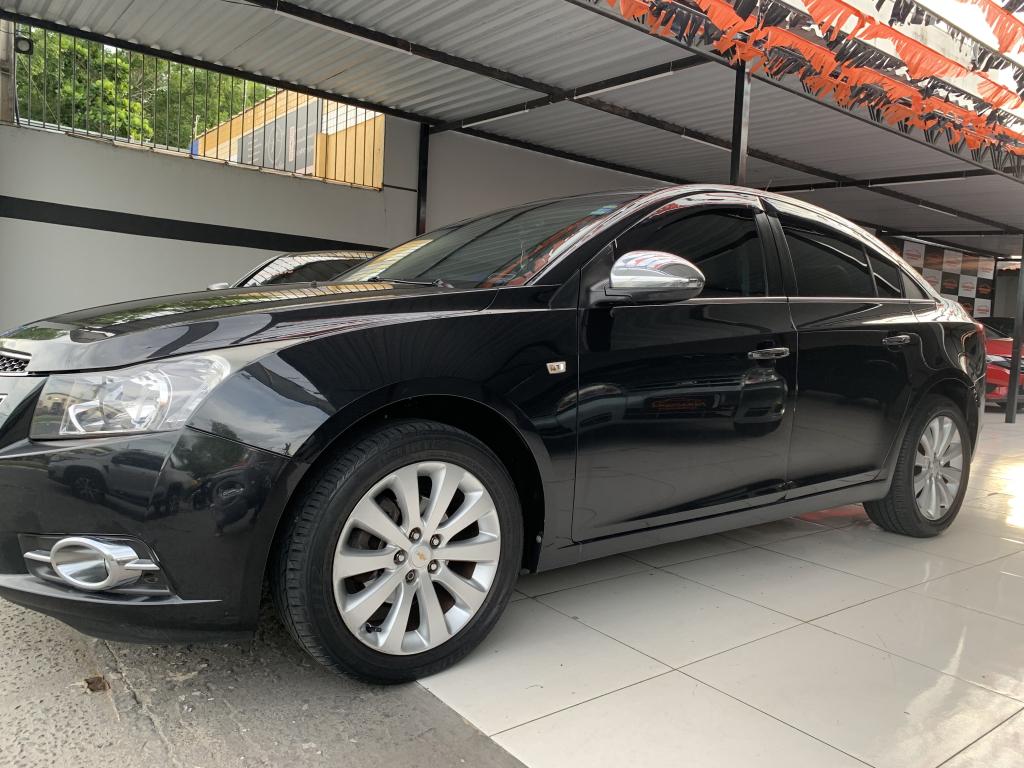 CHEVROLET Cruze Sedan - Foto