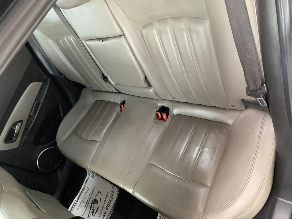 CHEVROLET Cruze Sedan - Foto