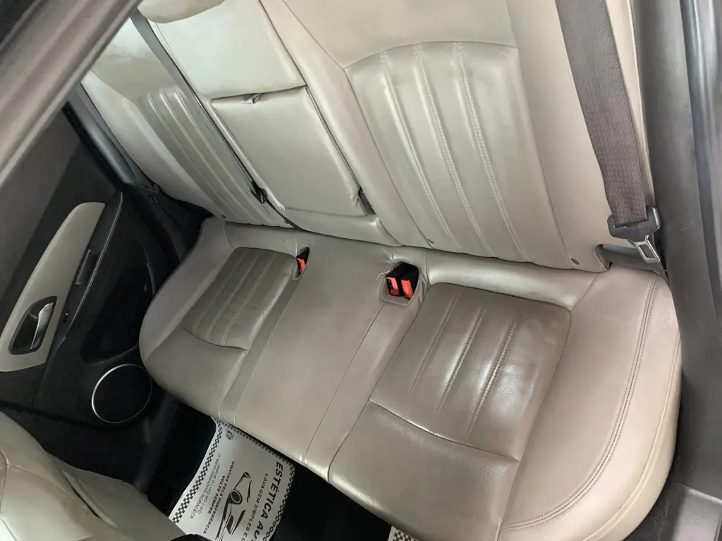 CHEVROLET Cruze Sedan - Foto