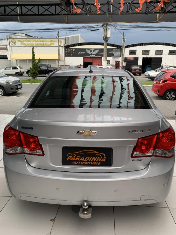 CHEVROLET Cruze Sedan - Foto