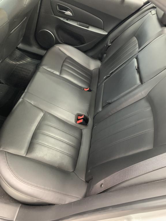 CHEVROLET Cruze Sedan - Foto