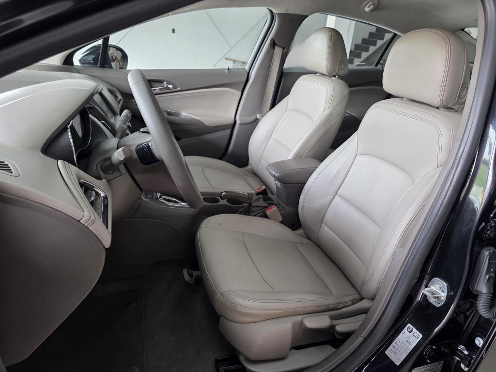 CHEVROLET Cruze Sedan - Foto