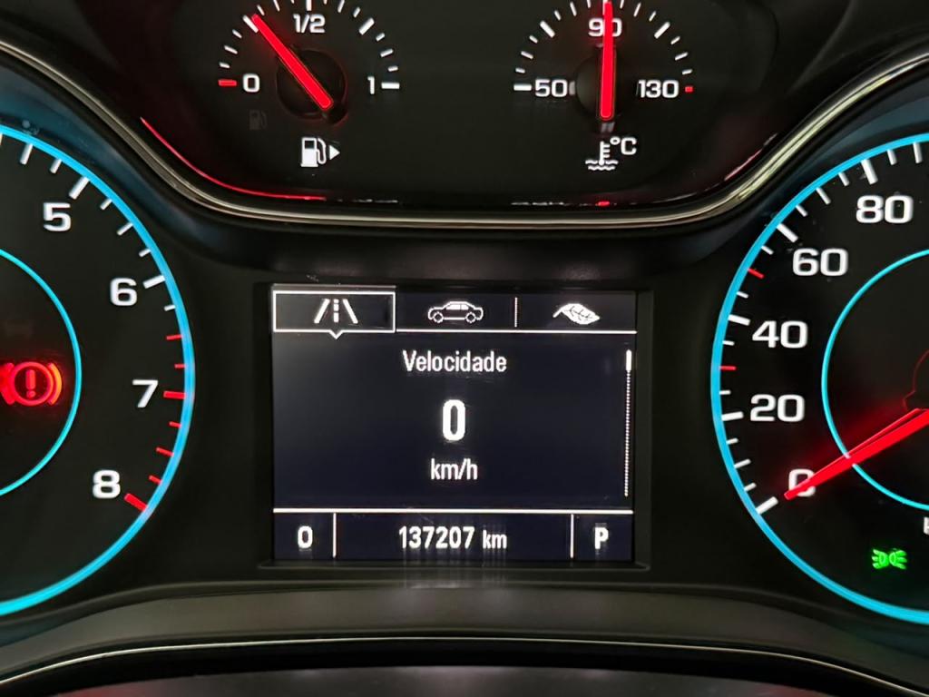 CHEVROLET Cruze Sedan - Foto
