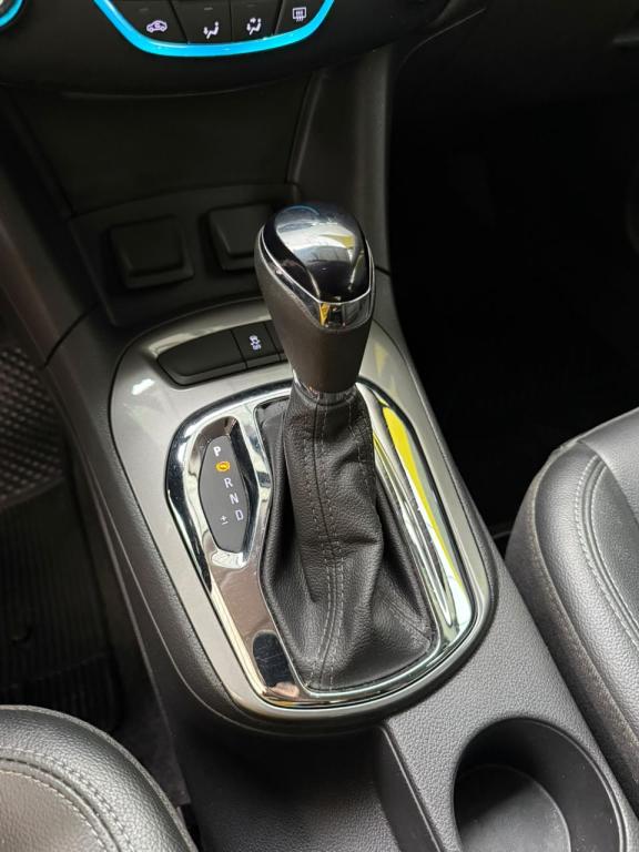 CHEVROLET Cruze Sedan - Foto
