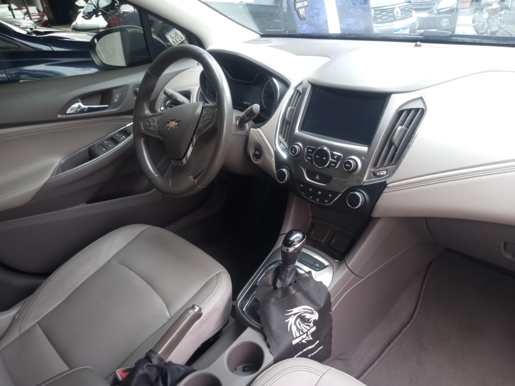 CHEVROLET Cruze Sedan - Foto