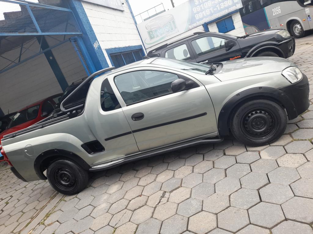 CHEVROLET Montana - Foto