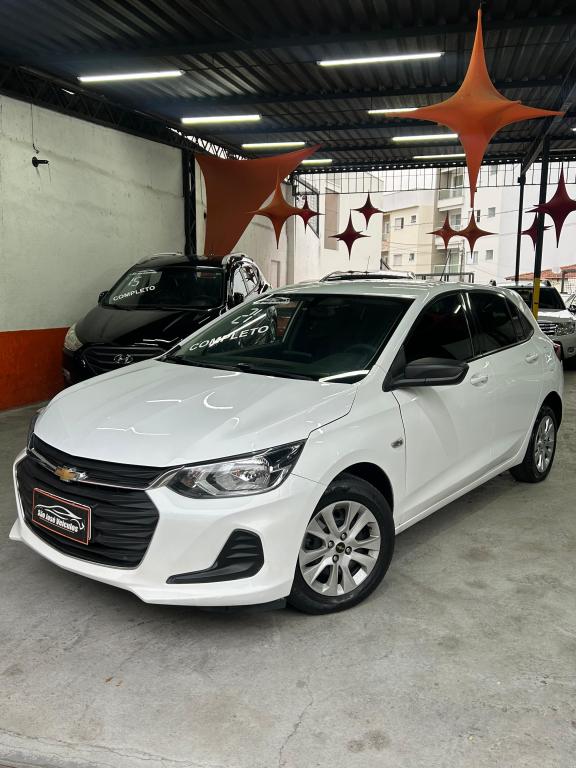 CHEVROLET Onix Hatch