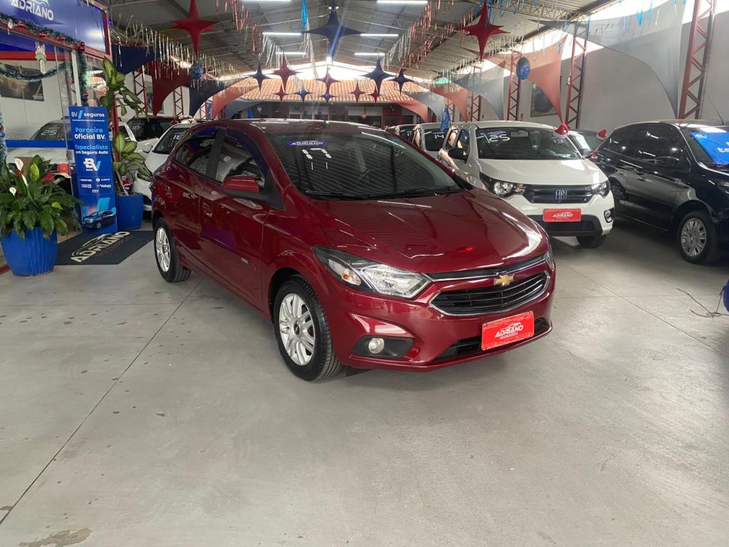 CHEVROLET Onix Hatch - Foto