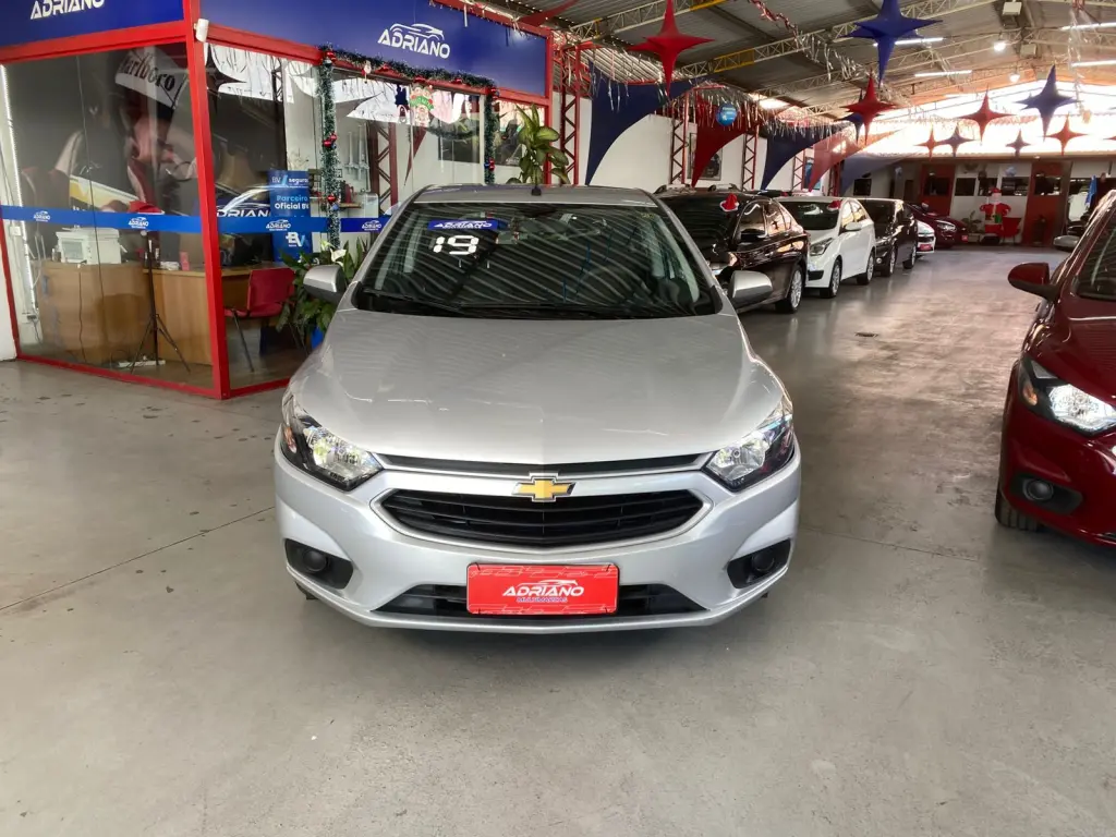 CHEVROLET Onix Hatch