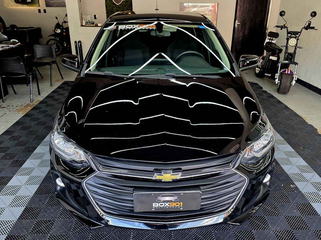 CHEVROLET Onix Hatch - Foto