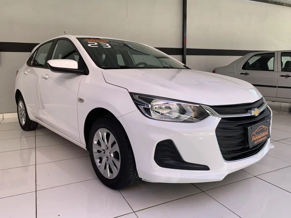 CHEVROLET Onix Hatch