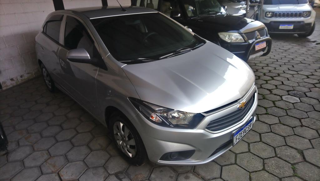CHEVROLET Onix Hatch