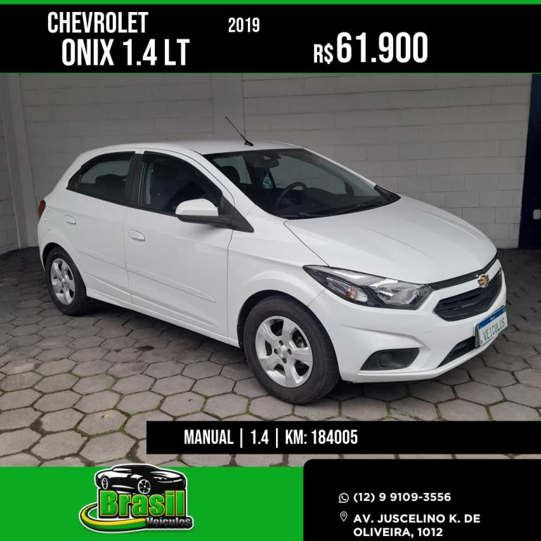 CHEVROLET Onix Hatch - Foto