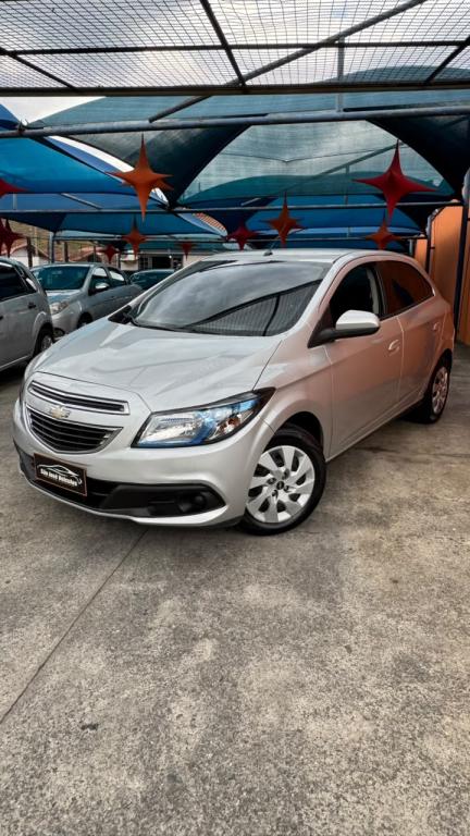 CHEVROLET Onix Hatch